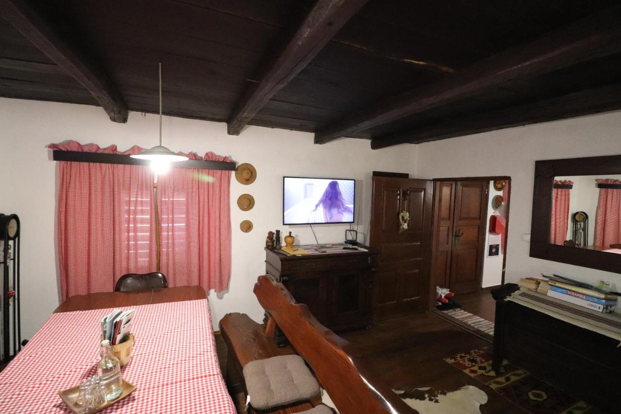 Vizovlje Villa Pepeljuga Kuca Za Odmor מראה חיצוני תמונה