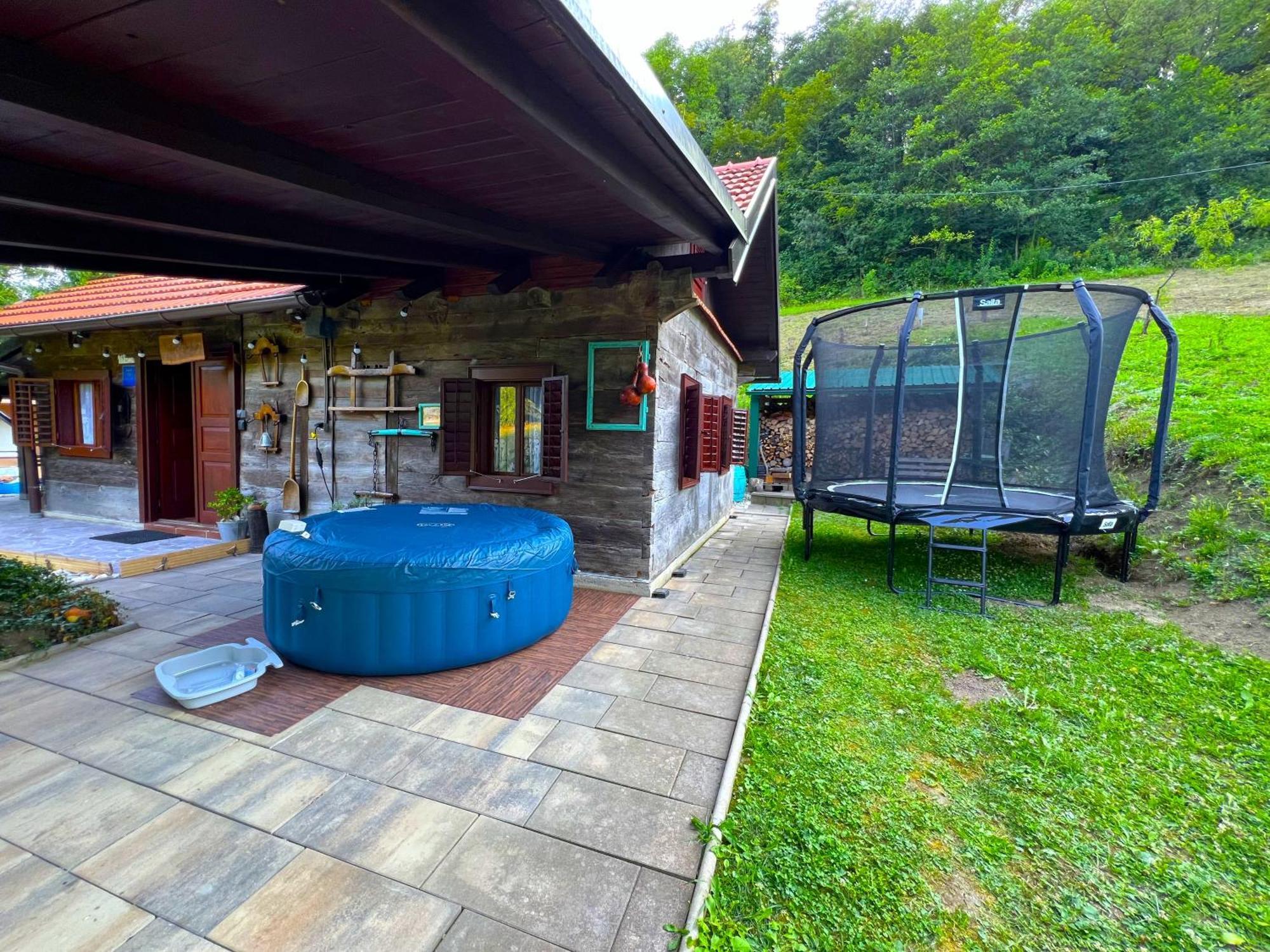 Vizovlje Villa Pepeljuga Kuca Za Odmor מראה חיצוני תמונה